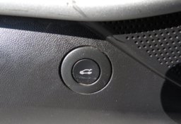 2020 Chevrolet Camaro - Thumbnail 35