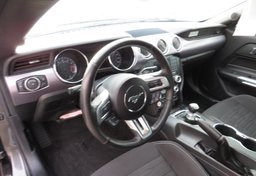 2016 Ford Mustang - Thumbnail 24