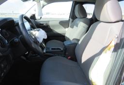 2022 Toyota Tacoma 4WD - Thumbnail 26