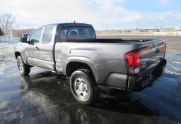 2022 Toyota Tacoma 4WD - Thumbnail 5