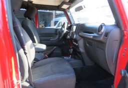 2014 Jeep Wrangler Unlimited - Thumbnail 22