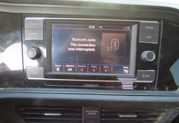 2019 Volkswagen Jetta - Thumbnail 32