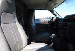 2019 Chevrolet Express Cargo Van - Thumbnail 25