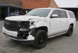 2015 Chevrolet Suburban - Thumbnail 4