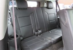 2015 Chevrolet Suburban - Thumbnail 32