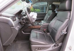 2015 Chevrolet Suburban - Thumbnail 23