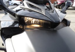 2020 Can-Am SPYDER ROADSTER F3-S/F3-S SPECIAL SERIES - Thumbnail 12