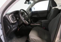 2021 Toyota Tacoma - Thumbnail 31