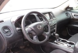 2019 Nissan Pathfinder - Thumbnail 23