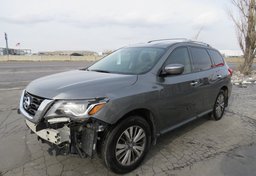 2019 Nissan Pathfinder - Thumbnail 2