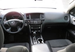 2019 Nissan Pathfinder - Thumbnail 22