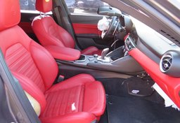 2020 Alfa Romeo Giulia - Thumbnail 23