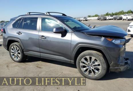 Picture of 2019 Toyota RAV4