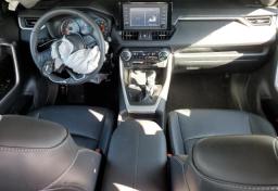 2019 Toyota RAV4 - Thumbnail 4