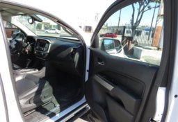 2019 Chevrolet Colorado - Thumbnail 25