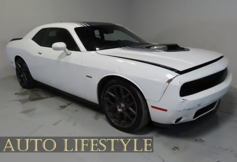 Picture of 2016 Dodge Challenger