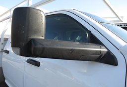 2017 Ram 3500 Chassis Cab - Thumbnail 20