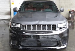 2018 Jeep Grand Cherokee Trackhawk - Thumbnail 14