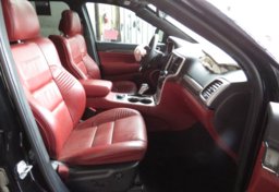 2018 Jeep Grand Cherokee Trackhawk - Thumbnail 21