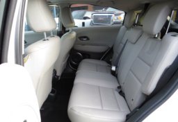 2017 Honda HR-V - Thumbnail 23