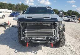 2024 GMC Sierra 2500HD - Thumbnail 3