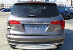 2016 Honda Pilot - Thumbnail 10