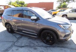 2016 Honda Pilot - Thumbnail 1