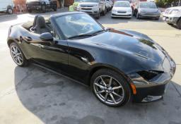 2022 Mazda MX-5 Miata - Thumbnail 1