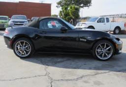 2022 Mazda MX-5 Miata - Thumbnail 7