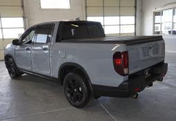 2023 Honda Ridgeline - Thumbnail 6