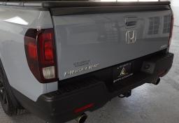 2023 Honda Ridgeline - Thumbnail 24