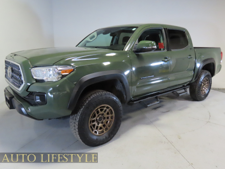 Picture of 2022 Toyota Tacoma