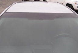 2016 Toyota Camry - Thumbnail 13