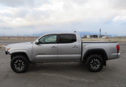 2019 Toyota Tacoma 4WD - Thumbnail 5