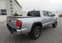 2019 Toyota Tacoma 4WD - Thumbnail 7