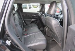 2020 Jeep Cherokee - Thumbnail 30