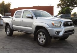 2013 Toyota Tacoma - Thumbnail 1