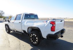 2020 Chevrolet Silverado 2500HD - Thumbnail 8