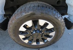 2020 Chevrolet Silverado 2500HD - Thumbnail 22