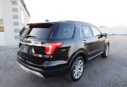 2017 Ford Explorer - Thumbnail 8