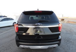 2017 Ford Explorer - Thumbnail 11