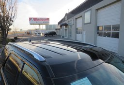 2017 Ford Explorer - Thumbnail 14