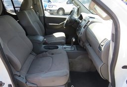 2014 Nissan Frontier - Thumbnail 25