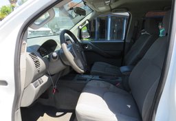 2014 Nissan Frontier - Thumbnail 24