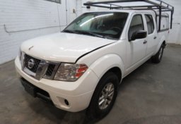 2016 Nissan Frontier - Thumbnail 3