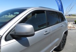 2017 Jeep Grand Cherokee - Thumbnail 12