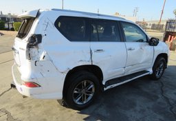 2015 Lexus GX 460 - Thumbnail 8