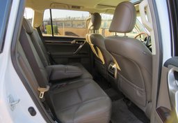 2015 Lexus GX 460 - Thumbnail 28