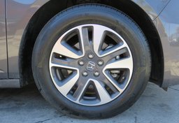 2016 Honda Odyssey - Thumbnail 11