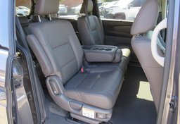 2016 Honda Odyssey - Thumbnail 30